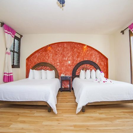 Hotel Jovel ซานกริสโตบัล เด ลาสกาซาส ภายนอก รูปภาพ