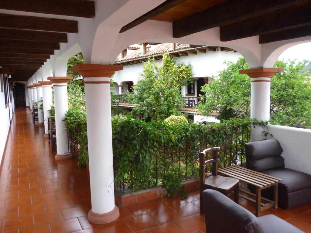 Hotel Jovel ซานกริสโตบัล เด ลาสกาซาส ภายนอก รูปภาพ